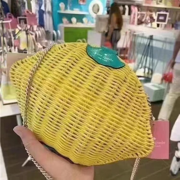 Kate spade lemon crossbody bag NWT - Picture 3 of 8